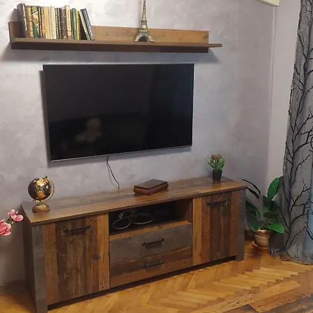 Dellux - Petra * 바르나