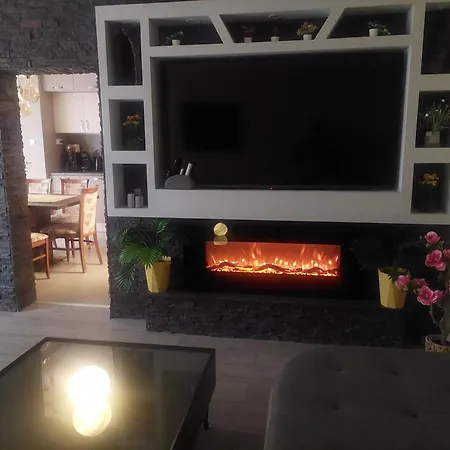 Appartement Dellux - Petra *